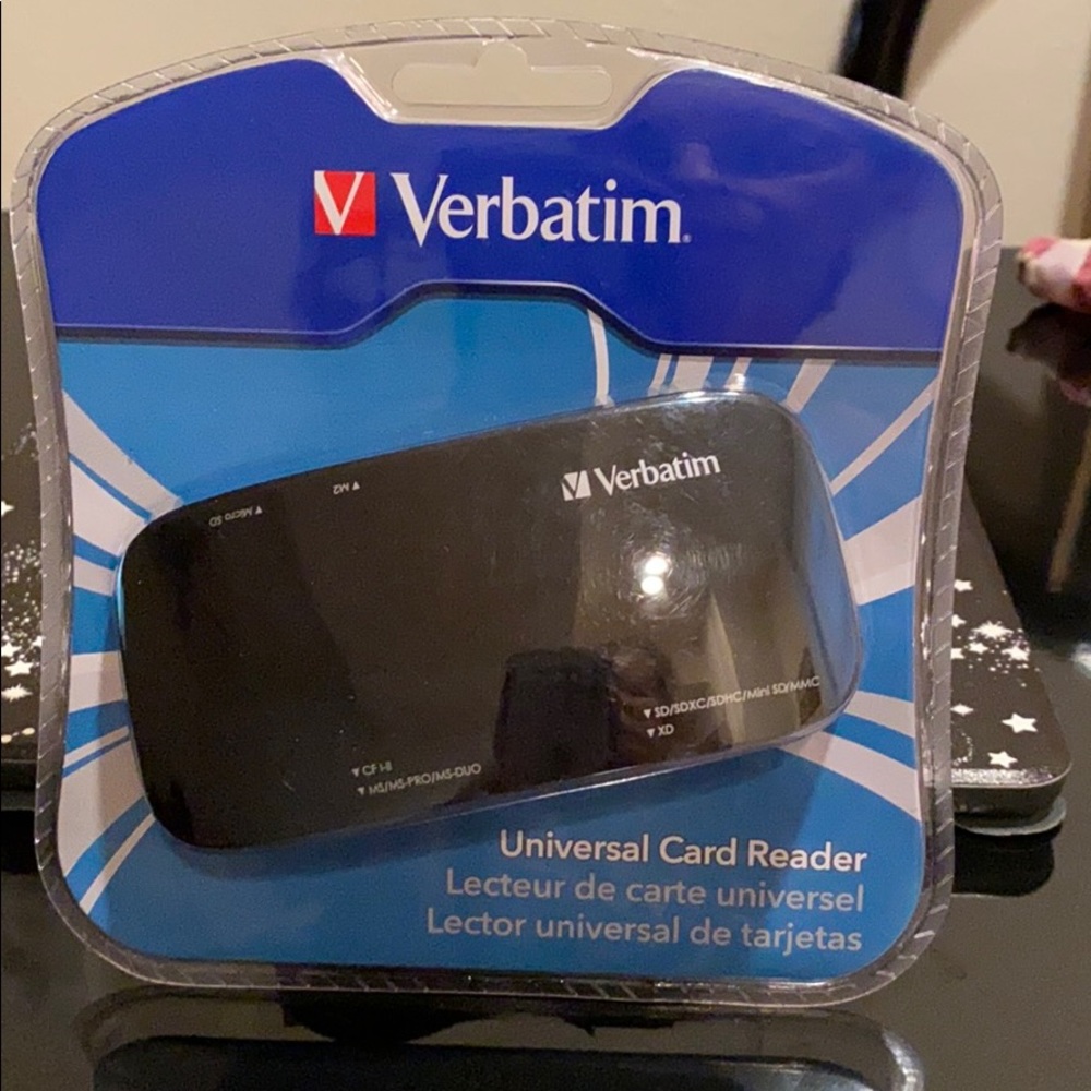 Verbatim Universal Card Reader🌺🌸